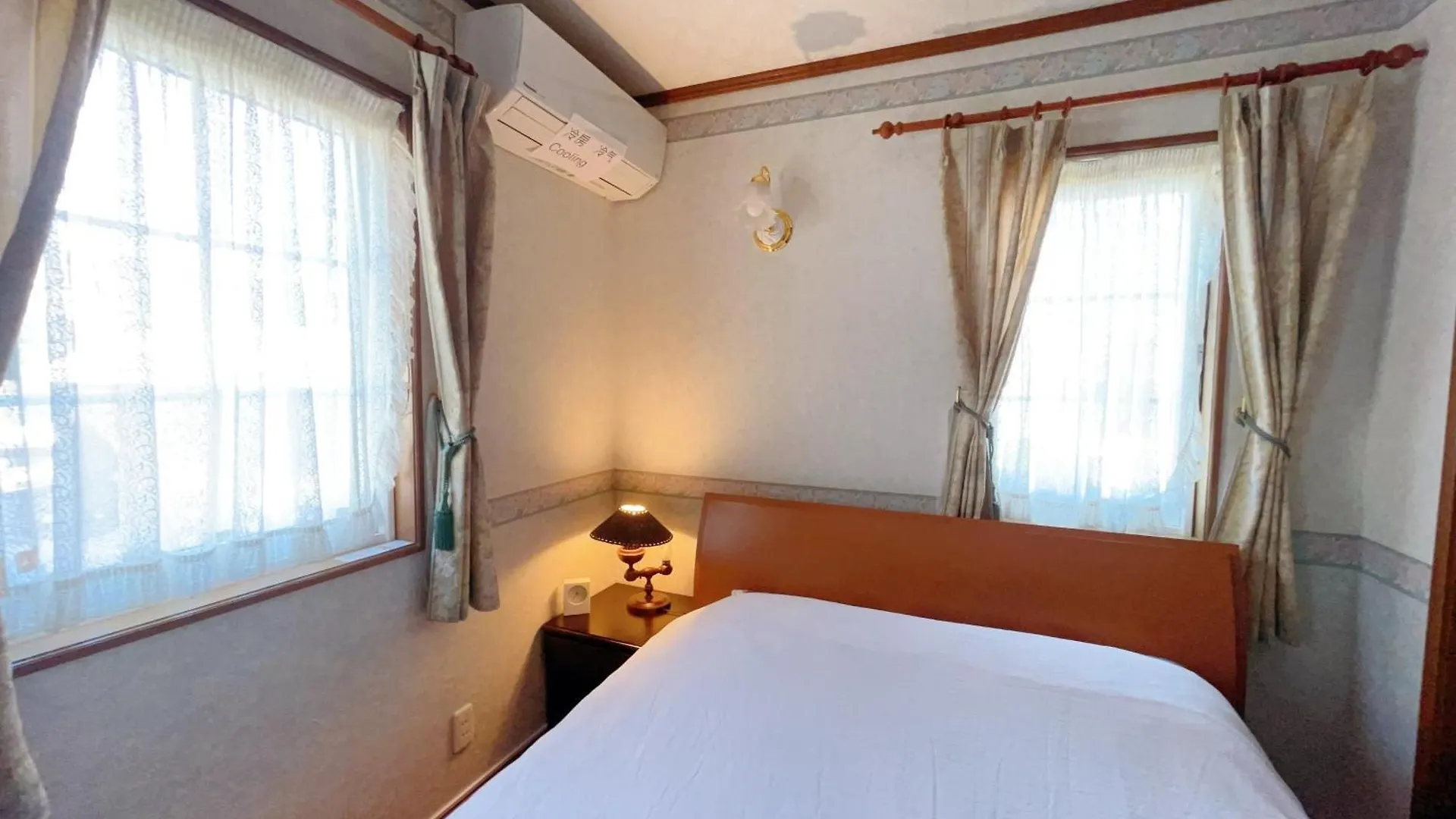 Otarunishikien Bed & Breakfast Otaru