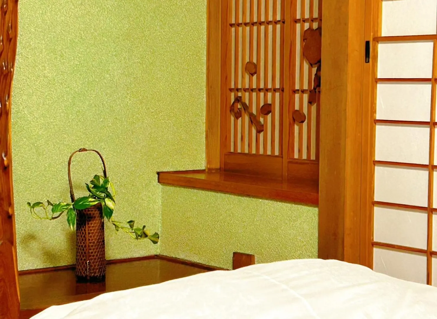 Otarunishikien Bed & Breakfast Japan